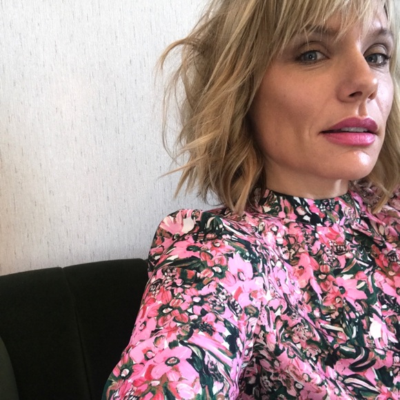 Meet your Posher, Katie - Picture 1 of 1